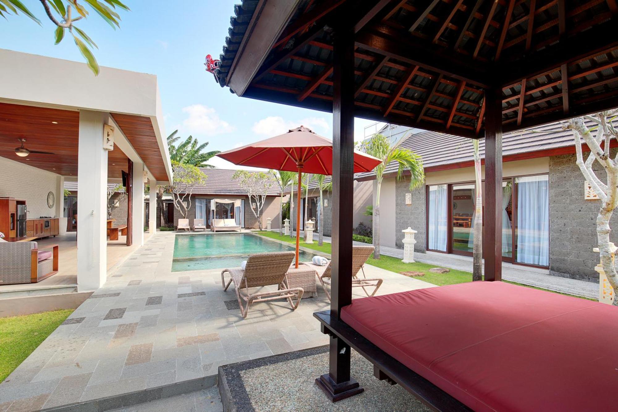 Lumbini Luxury Villas And Spa Jimbaran  Exterior photo